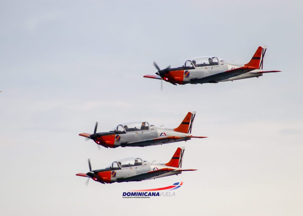 T-35C-dominicana-vuela