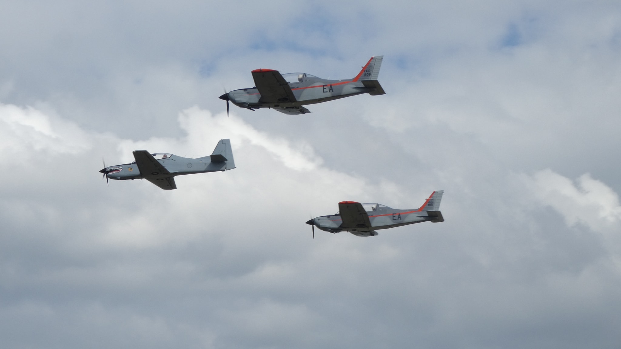 TP-75 Dulus: la FARD presenta nueva aeronave en su 75 aniversario